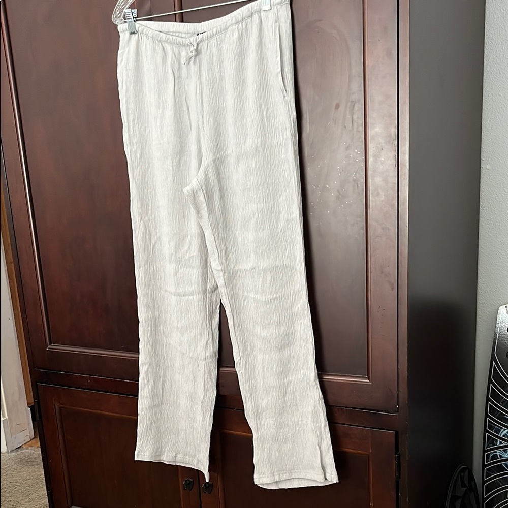 Divided Gray Wide Leg Pants